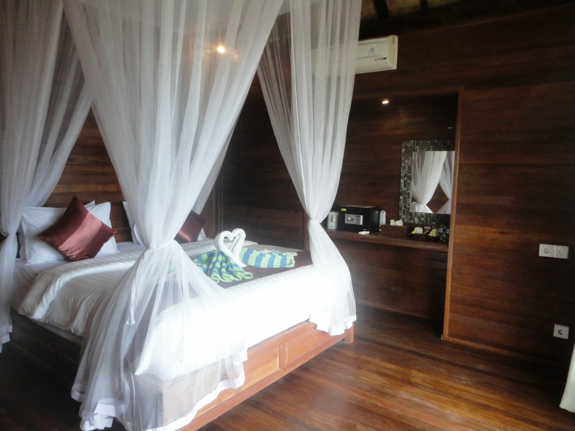 Dream Beach Berlian นูซาเลมโบงัน ภายนอก รูปภาพ